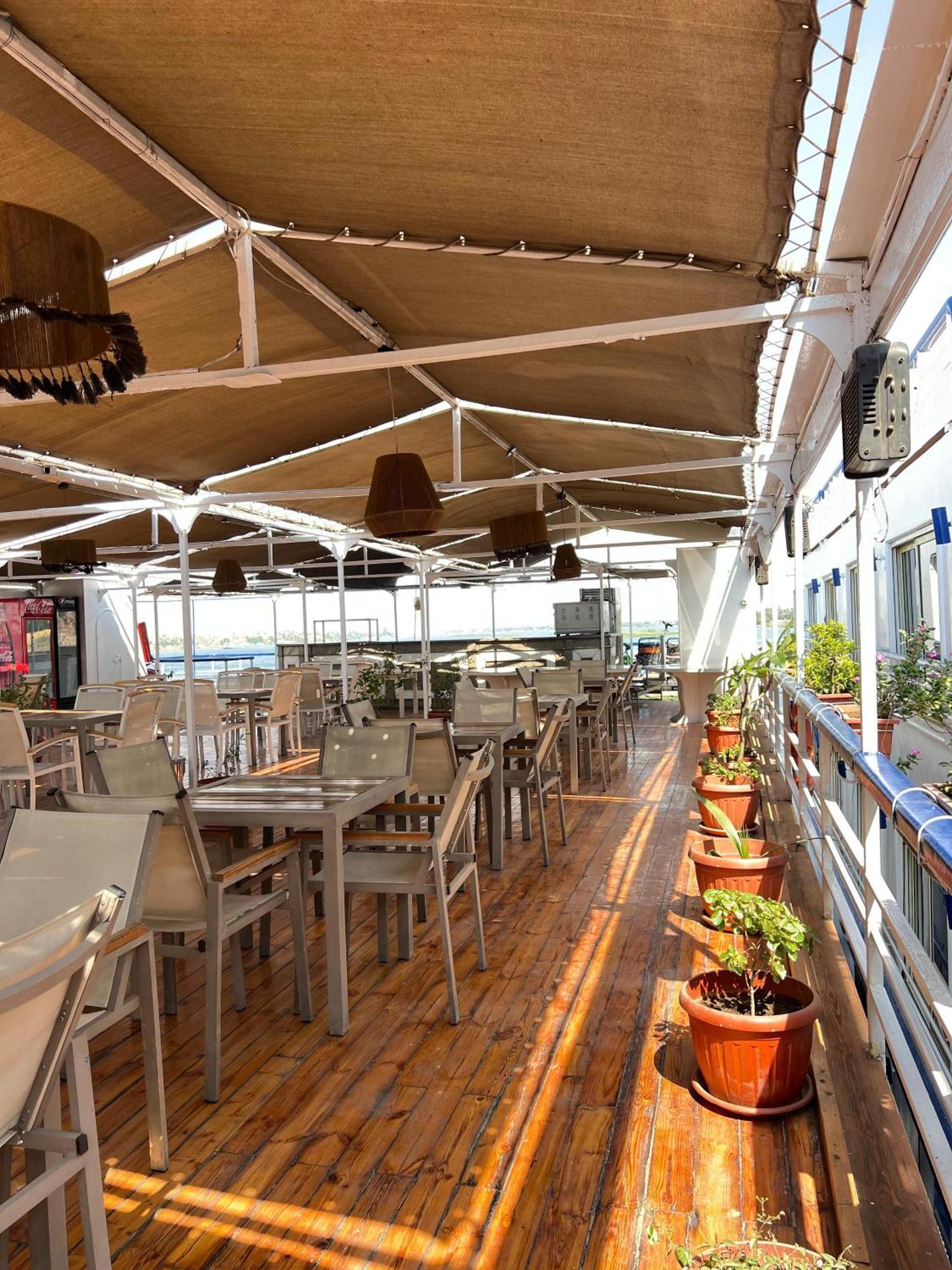 Luxor Aswan Coral 2 Nile Cruise Every Saturday From Luxor 4 Nights & Every Wednesday From Aswan 3 Nights Exterior photo