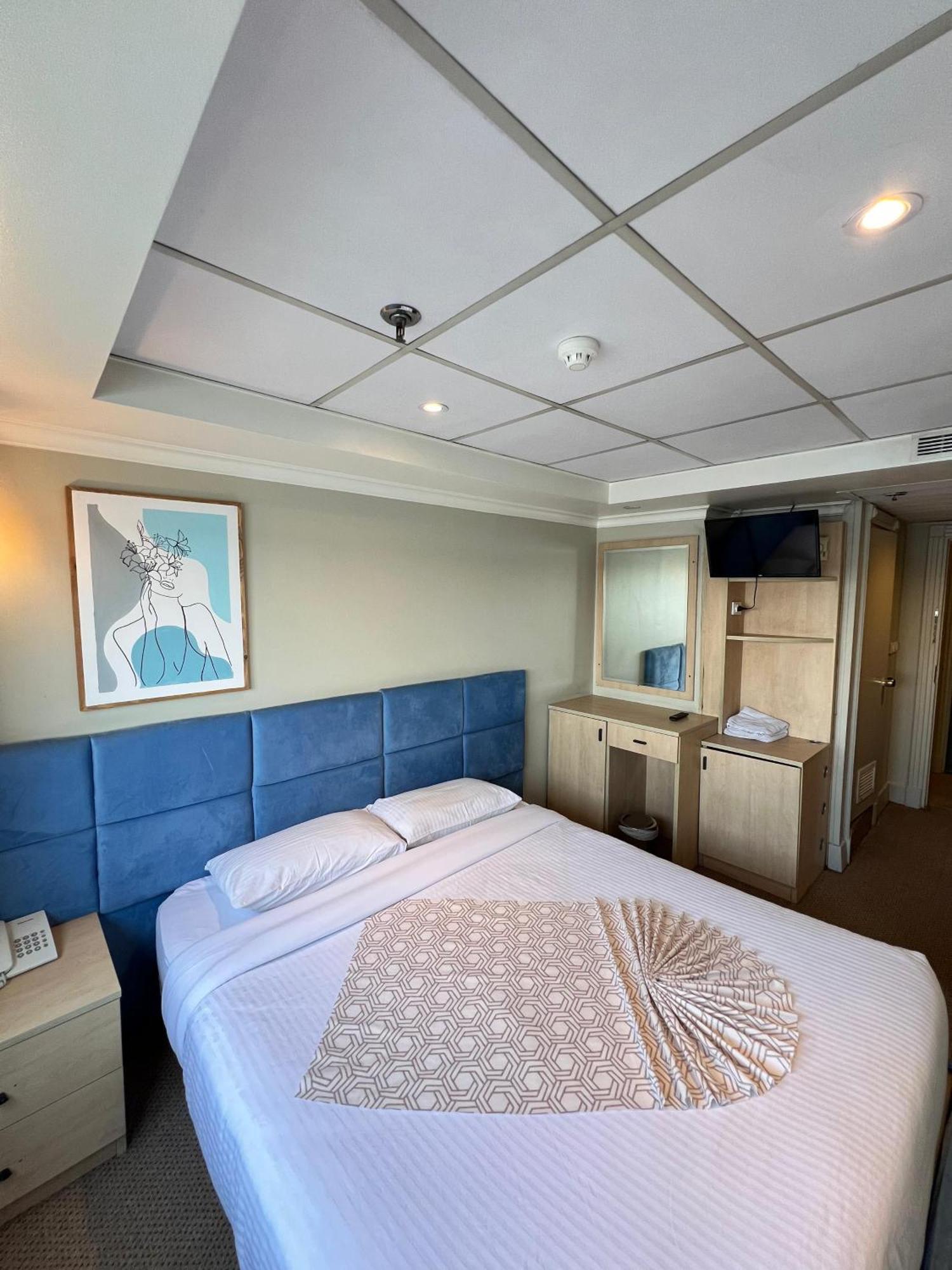 Luxor Aswan Coral 2 Nile Cruise Every Saturday From Luxor 4 Nights & Every Wednesday From Aswan 3 Nights Exterior photo